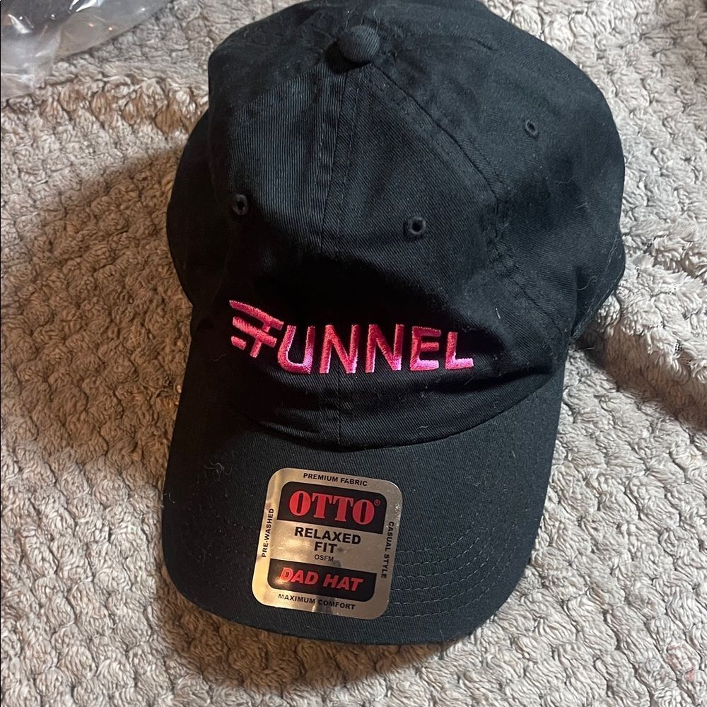 Funnel hat